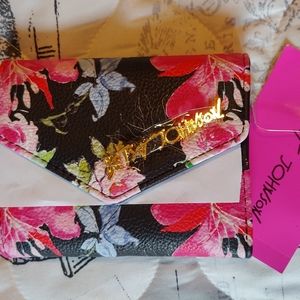 Betsey Johnson wallet new with tags